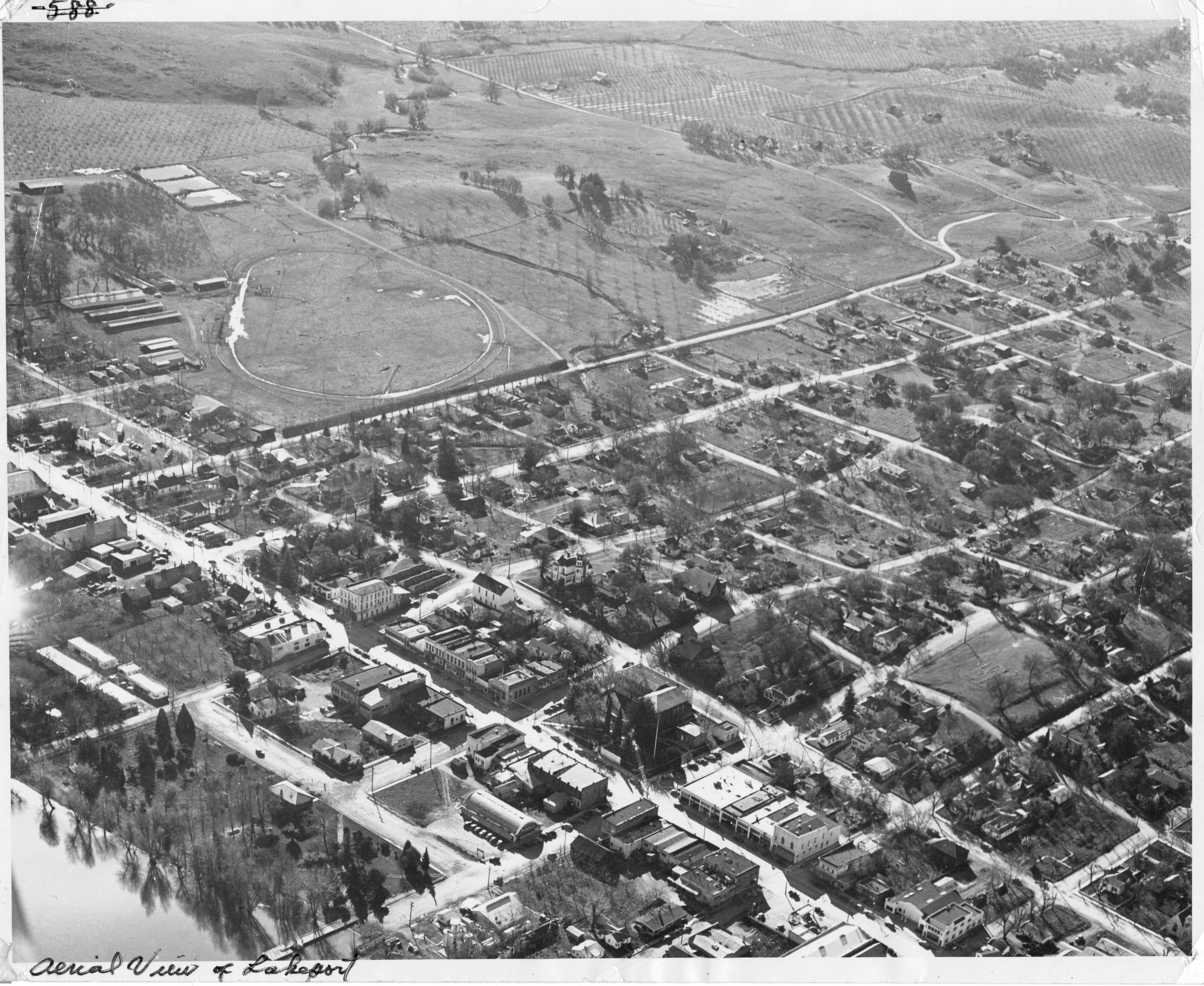 Aerial view Lakeport 1946 south side downtown